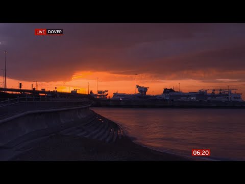 Weather images up to the morning & Dover at sunrise (UK) - BBC - 9th April 2022