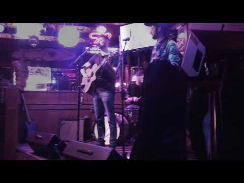 Tyler Banks, CHASE THE NIGHT