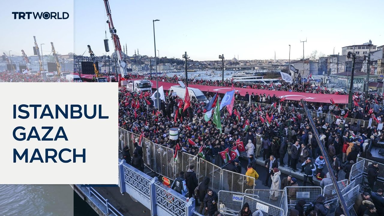 Thousands of Palestine supporters march in Istanbul