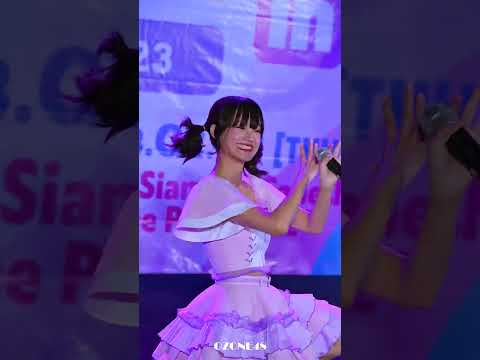 [4K] Fancam Phukkhom BNK48 - Tsugi no Season @ TIF 2023 020223