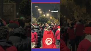 خروج آلاف الجماهير التونسية من الملعب الأولمبي thumbnail