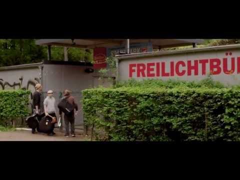 Liedfett - Verkackt Bevor Es Losgeht ft. Schmiddlfinga (Official Video)