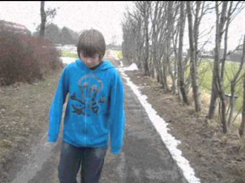Ejby Skole musikvideo 5.a 2011 "Boulevard of broken dreams"