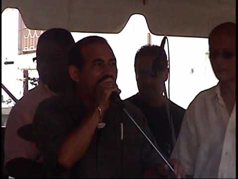 Don Perigñon & Charlie Aponte -El Barbero Loco