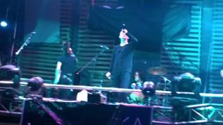 Peter Murphy live in Mangos Discoteque-Holy Clown