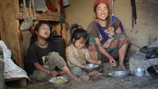 Cooking potatoes and pumpkins in the villagellRuralvillage life