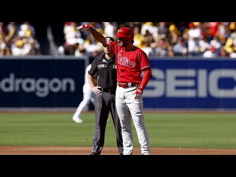 WILD INNING! The Phillies rally for 4 runs in the top of the 2nd, Padres immediately answer!