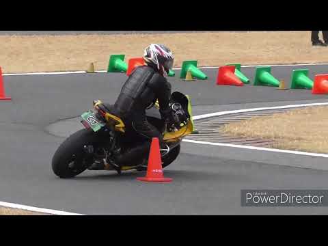 20230312ウミガメ練GSX-R750モトジムカーナ