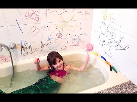 ALYSSA SIRENETTA HA DISEGNATO SU TUTTO IL MURO!!