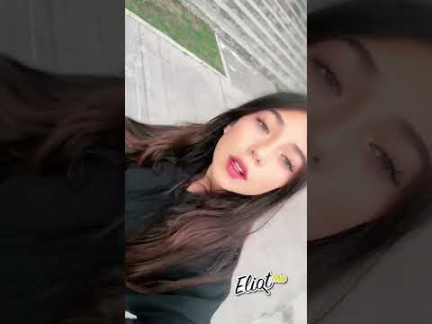 These TikTokers can speak other languages ​​and you didn't know it: Lily Belloncle, I'm Pau, and ...