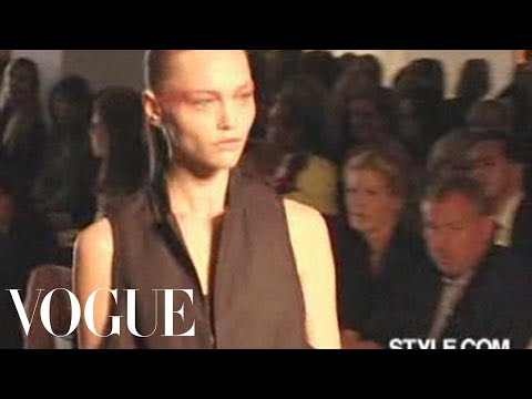 Fashion Show - Calvin Klein: Spring 2007 Ready-to-Wear