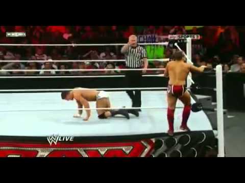 WWE RAW 1/2/2012 PART 3/12