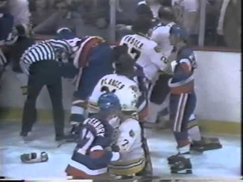 Boston Bruins vs New York Islanders Bench Clearing Brawl 1980