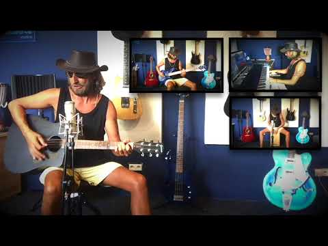 The Flat Earth Men Live - Puppet Show - Acoustic