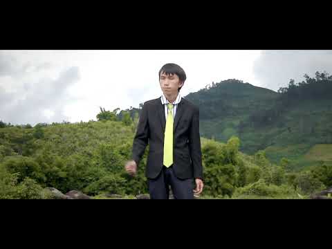 UA POJ NIAM QHEV - Nyiaj Zoo Xyooj ( Singing )