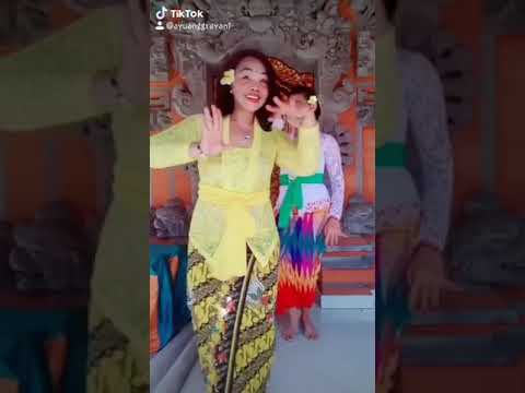 TIK TOK IBU GAUL BALI
