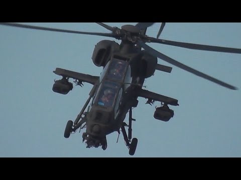 Italian Army Agusta A129 Mangusta Attack Helicopter - Extreme Close Up Display!!!