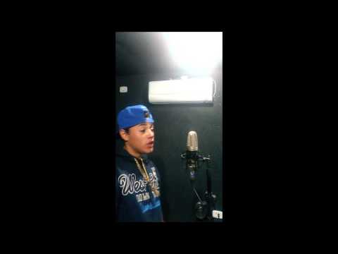 MC BINHO - GRAVANDO A MÚSICA SEGURA O PANCADÃO (DJ GULHÃO)