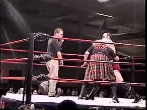 Duke MacIsaac vs Big Stephen Petitpas - November 24th 2001