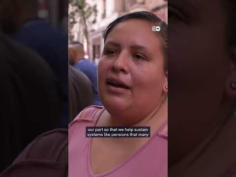 Over 1 million migrants apply for Spain's mass regularization scheme | DW News