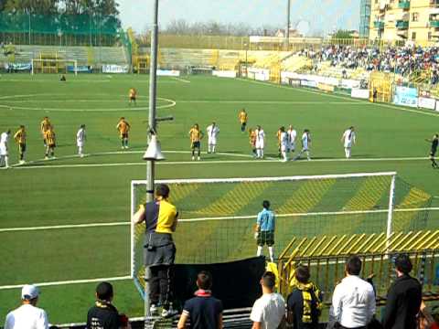 J STABIA - TERNANA 2-0 RIGORE DI RE GIORGIO CORONA.AVI