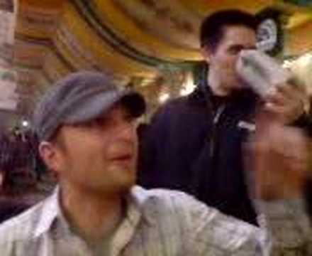 Dittsche-Imitation im Bierzelt