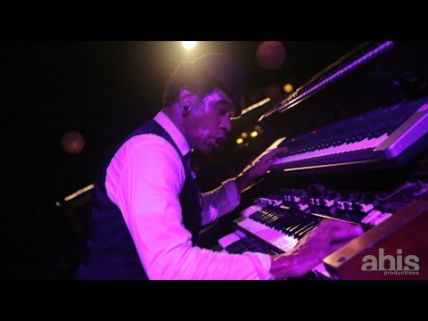 Soulive - Jazz Fest 2013 (ROYAL FAMILY BALL)