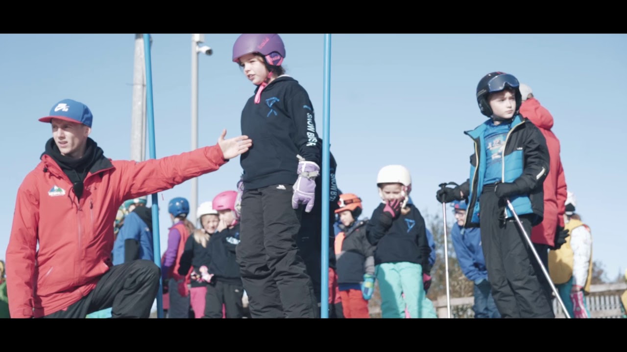 Learn to ski or snowboard at Newmilns Snow & Sports Complex