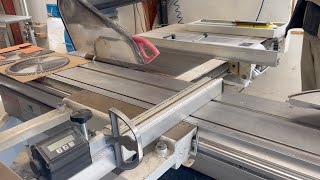 Eladó SCM SI400E csúszóasztalos fűrész - Kép 4 | Machineryline HU SCM SI400E csúszóasztalos fűrész | Kép 4 - Machineryline