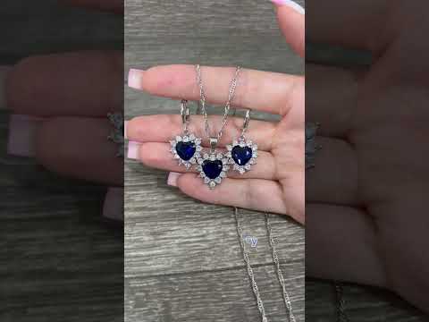 Оригинальный подарок девушке набор "Сердечки Сапфир в серебре" колье и серьги с цирконами в коробочке - фото 2 - id-p2199864075