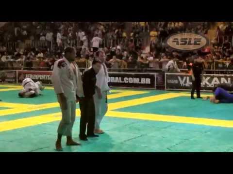Thiago Reinaldo BJJ Highlight 2011