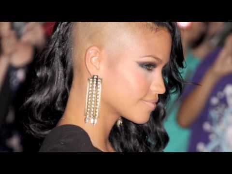 Cassie Forever- SkyDiver!