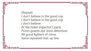 Chumbawamba - Oxymoron Lyrics