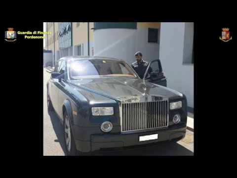 Evasione milionaria su auto di lusso, l'operazione della Gdf nata da una Rolls Royce