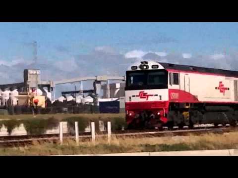 Port Adelaide Trains _(17) CSR 005 & 001.