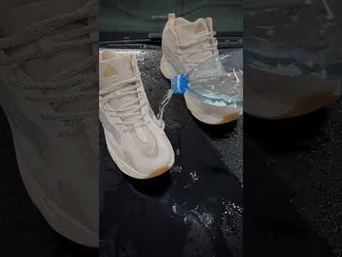 Чоловічі зимові високі термо кросівки Adidas Yeezy Boost 700, зимові теплі кросівки на хутрі Адідас для чоловіків - фото 1 - id-p2816361609
