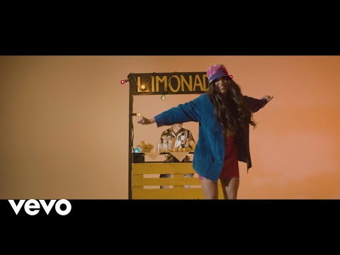 Melisa Carolina - La Chica (Official Video)