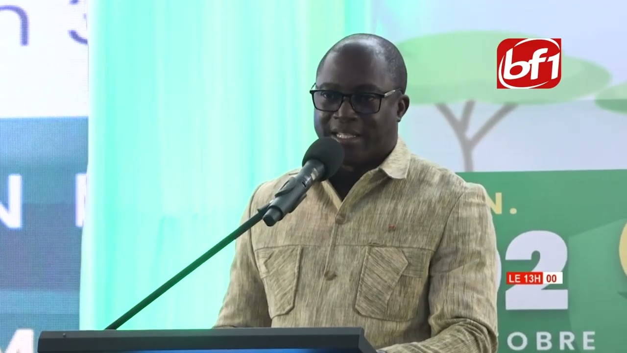 JEPPC : le ministre Mathias TRAORÉ échange avec les citoyens sur les réformes de l’administration