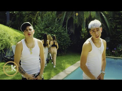 Carlitos Junior, Ak4:20 - Vivo Como Quiero (Video Oficial)