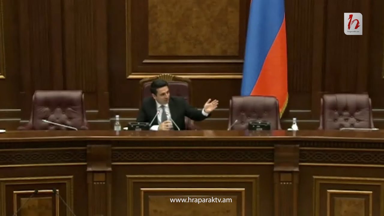 Մի քիչ մոտիկ նստեք, որ էդքան չգնաք ու գաք․․․ դուք էլ դանդաղ եք գնում-գալիս․․․ Սիմոնյանը՝ Քերոբյանին