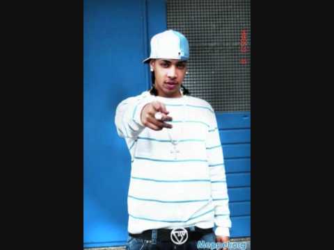 Priester ft. Nino, Mitta, Lucky LuQ, Gibba, Singa, Ciano & Dtoxx - Elk Jaar