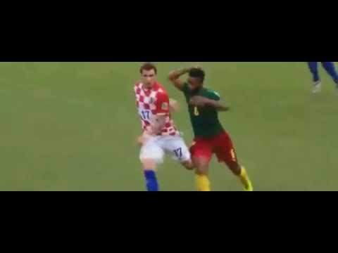 Alex Song Red Card Vs Croatia