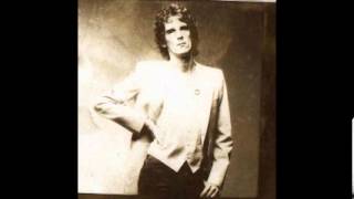 Demos de "Solo el amor puede sostener"