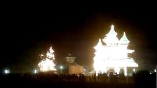 preview picture of video 'Uthralikavu Pooram 2012 Fireworks ( Uthralikkavu Sample Vedikkettu )'