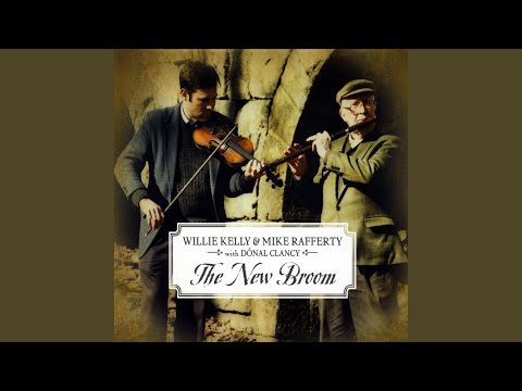 An Caisideach Ban / the Cook in the Kitchen