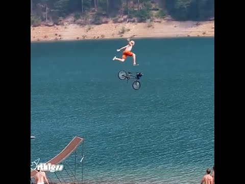 THE MOST ABSURD VIDEO OF CYCLING