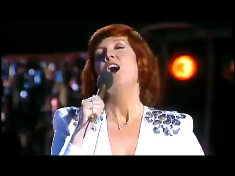 CILLA BLACK - I'LL GO WHERE YOUR MUSIC TAKES ME (1979) Tina Charles Cover Version