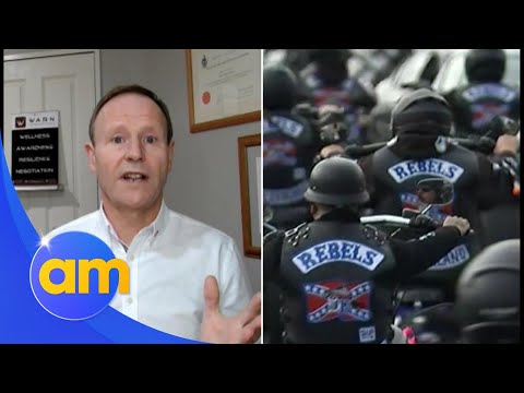 'Hammer them:' Tough anti-consorting laws could help tackle rise in NZ gang violence - Ex-cop | AM