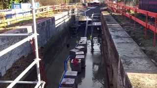 preview picture of video 'Voie verte canal de la Haut-Seine Ecluse 5 du Riancey'