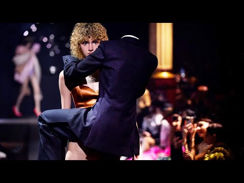 Viktor & Rolf Haute Couture Fall/Winter 2023/24